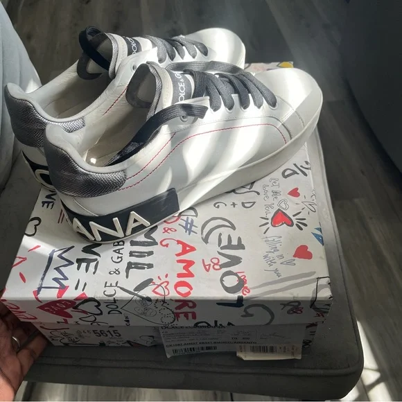 *AUTHENTIC* Dolce & Gabana Sneaker - Picture 4 of 7